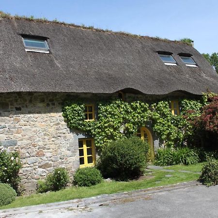 Les Gites Du Lety Perret  Exteriör bild